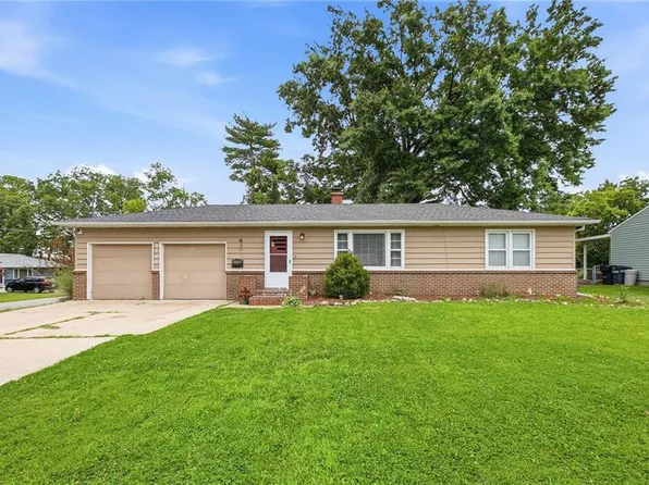 5725 Oxford Ave, Raytown, MO 64133