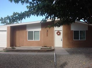 4613 W Glen Dr SW, Albuquerque, NM 87105