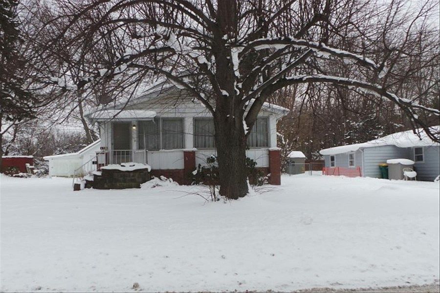1st image of 170 W Liberty St