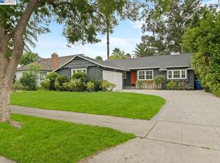13630 N Valleyheart Dr N, Sherman Oaks, CA 91423