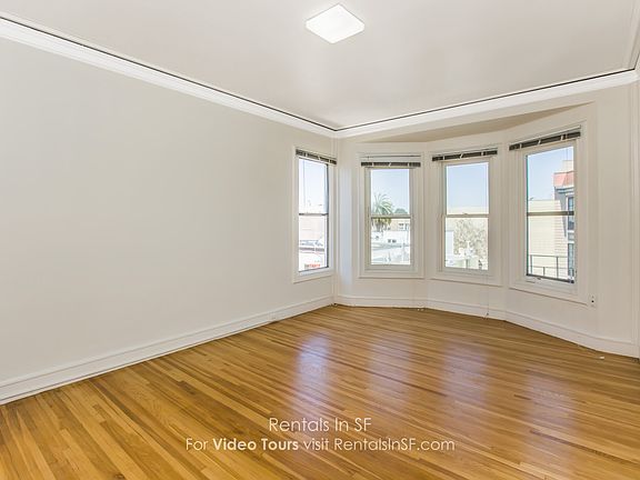 3rd image of 3315 Steiner St #12