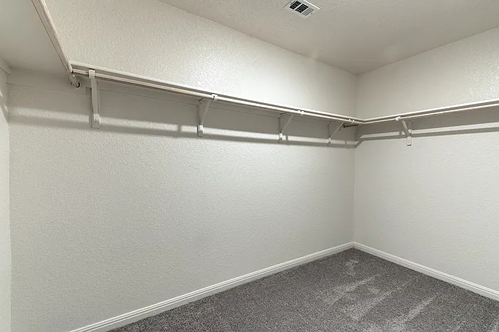 19507 Cloudy Bay Dr — Photo 17