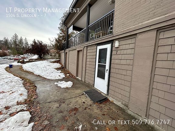 4th image of 1504 S Lincoln St Unit 7