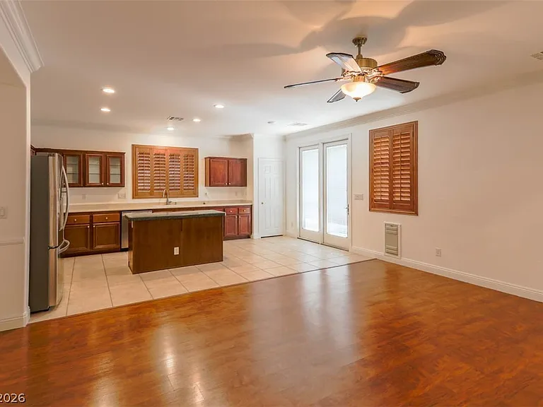 11073 Village Ridge Ln — Photo 8