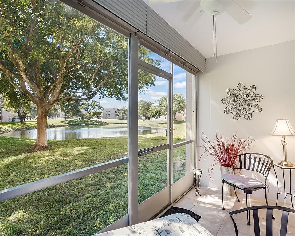 9281 Sunrise Lakes Blvd #101