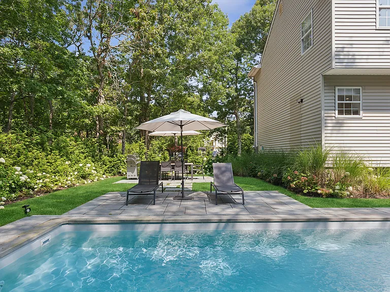 13 Shore Rd — Photo 25
