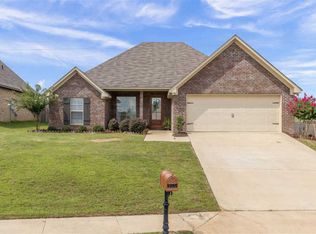 623 Greenfield Ridge Dr E, Brandon, MS 39042