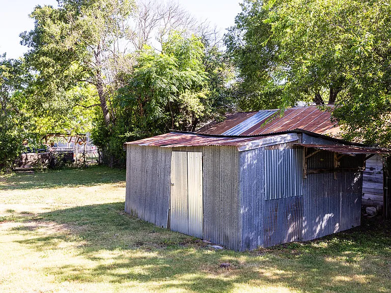 324 Lytle St — Photo 22