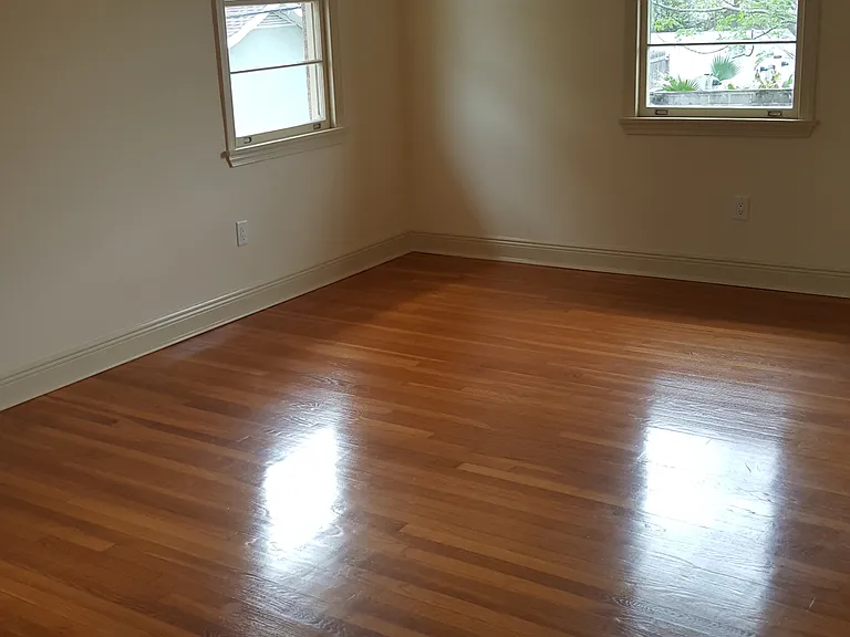6021 Canal Blvd — Photo 17