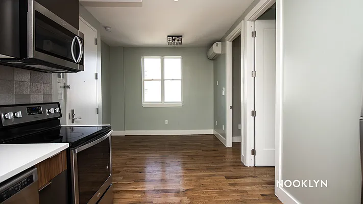 Rented by Nooklyn NYC LLC | media 58