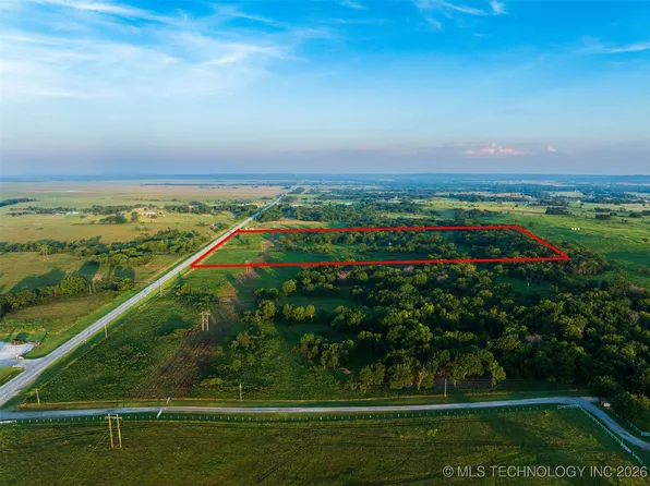 3 Highway 16, Okmulgee, OK 74447