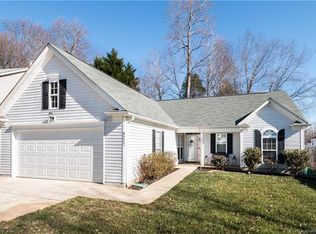 9227 Shenington Pl, Charlotte, NC 28216