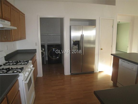 5th image of 2205 Mountain Sunset Ave