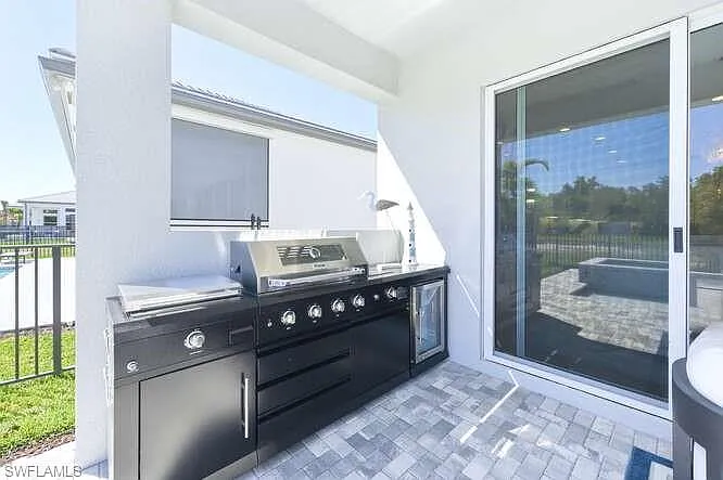 2872 Bloomfield Way — Photo 32