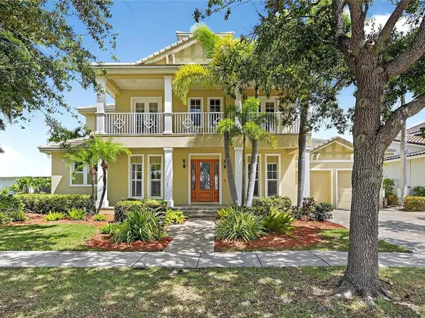 517 Mirabay Blvd, Apollo Beach, FL 33572