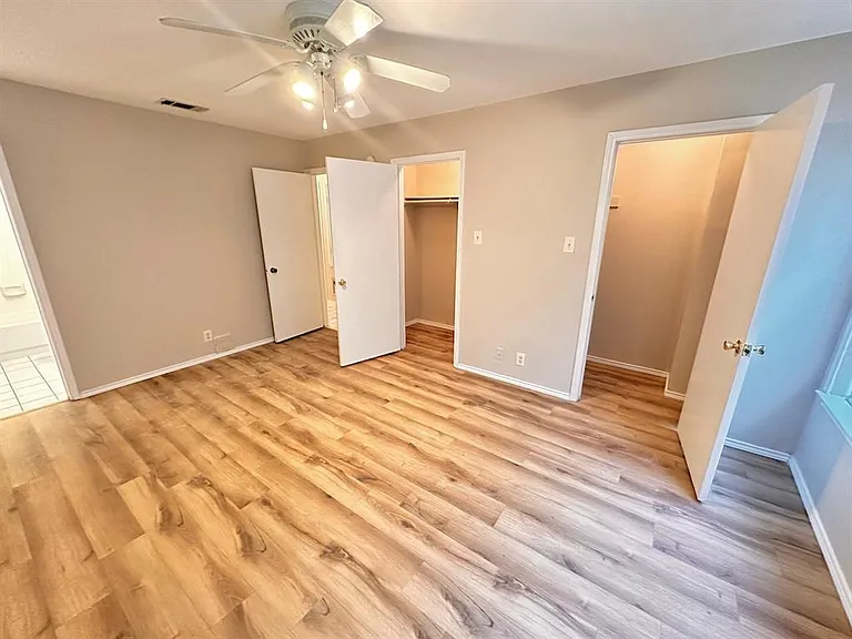 2215 Post Rd #1010 — Photo 10