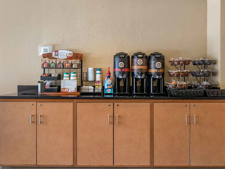 Free Grab-and-Go Breakfast