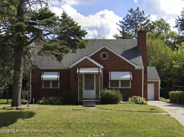 830 N Byrne Rd, Toledo, OH 43607