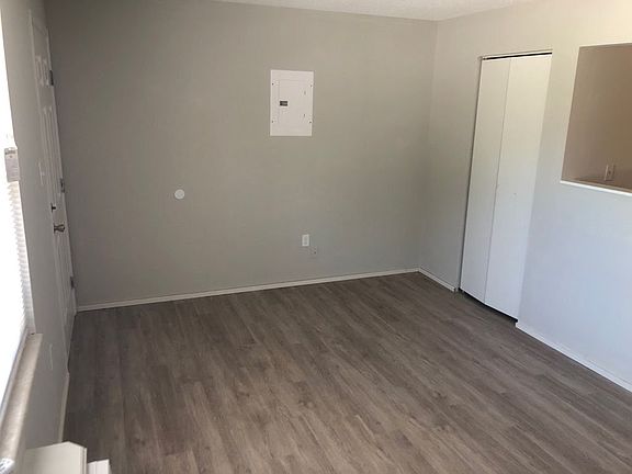 4th image of 790 Country Aire Ct APT 311
