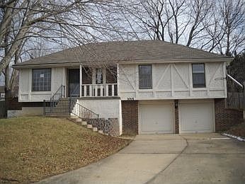 1st image of 1001 SW Warrior Cir