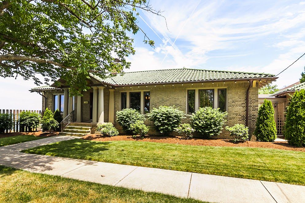 1033 Summit Ave, Lakewood, OH 44107 Zillow