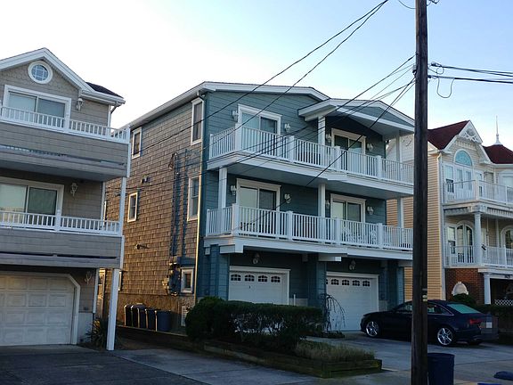2nd image of 3923 Central Ave
