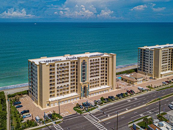 3rd image of 1025 State Highway A1a #403