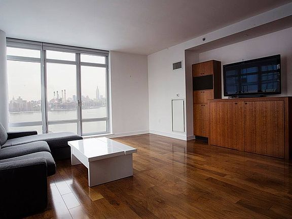 3rd image of 2 Northside Piers APT 7A