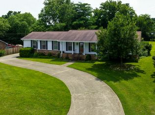 106 Eventide Dr, Hendersonville, TN 37075