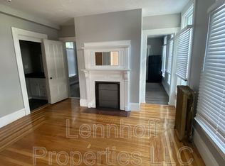 146 Walnut St #1, Manchester, NH 03104