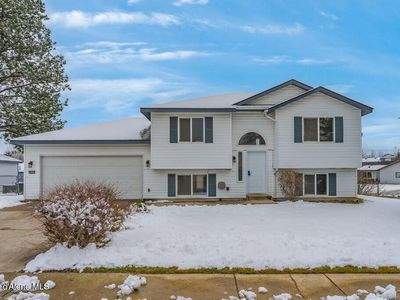 6748 W Silverado St, Rathdrum, ID, 83858