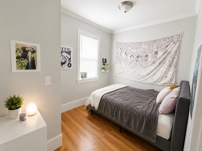 66 Mozart St #2 — Photo 4