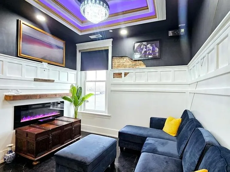 100 Pearl St #3 — Photo 3