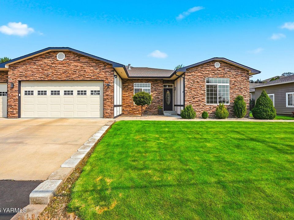 あるふぉーと 5807 Englewood Ave, Yakima, WA 98908 | MLS #26-2490 | Zillow