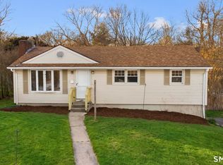 51 Dydo Drive, Montville, CT 06382