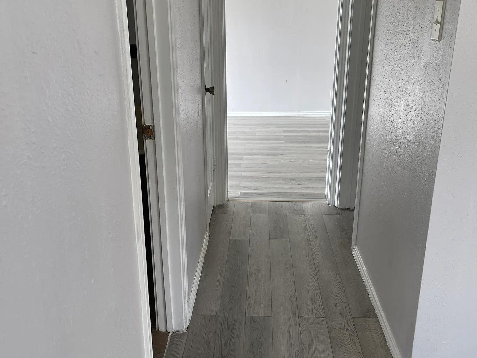 3 bed, 2.5 bath, 1177 sqft, $1,400 — Photo 4