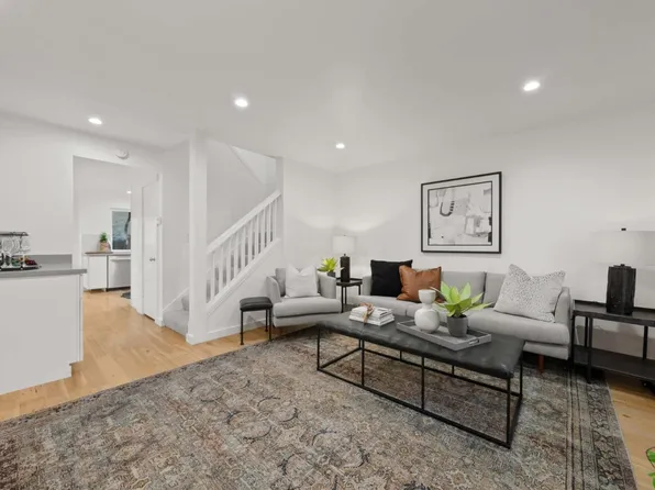 30 Starlite Ct, Mountain View, CA 94043