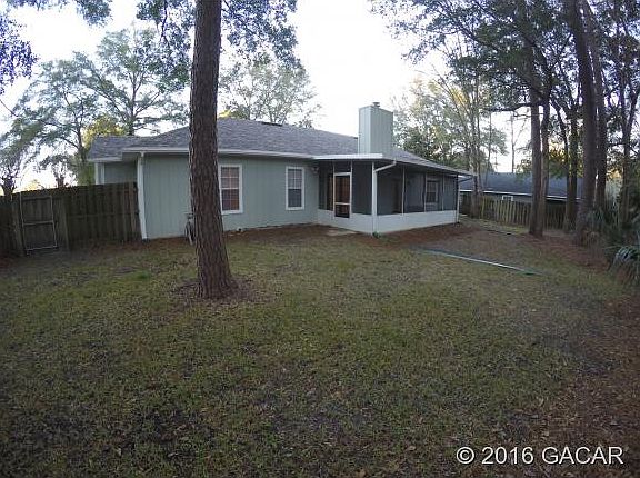 2nd image of 11135 NW 36th Ln