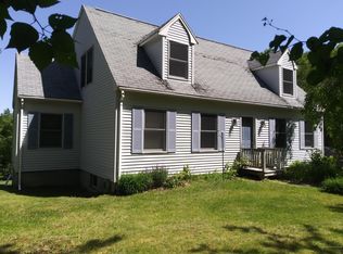 13 Pine Brae Ln, Rockport, ME 04856