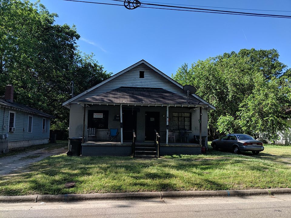 1st image of 808 Elvie Street S