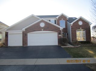 313 Stonegate Rd, Bolingbrook, IL 60440