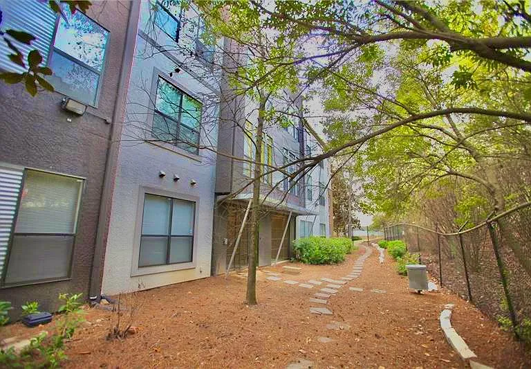 821 Ralph McGill Blvd NE #3402 — Photo 27