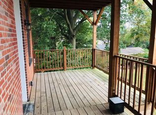 3301 Salena St APT 2, Saint Louis, MO 63118