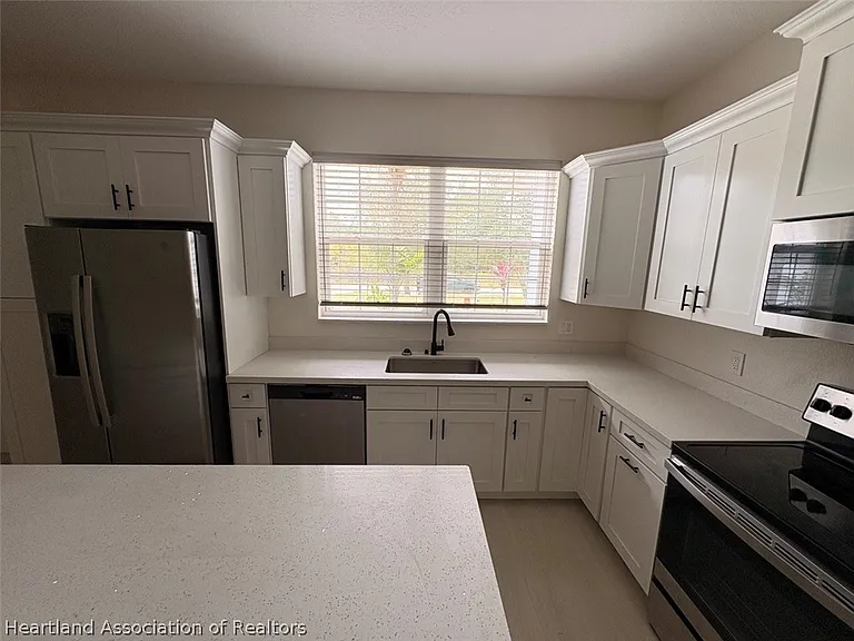 878 Durmon Ave — Photo 5