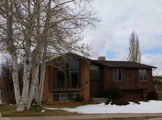 992 S Fountain Dr, Cedar City, UT 84720