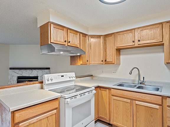 3rd image of 24227 27th Ave S #A