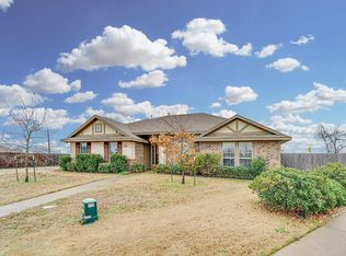 401 Cotton Bend Trl, Venus, TX 76084