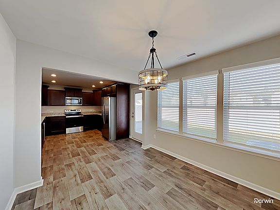 4th image of 12939 Hill Pine Rd