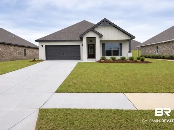 440 Parkerman Ave, Gulf Shores, AL 36542