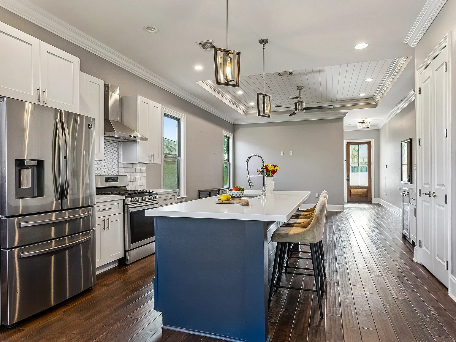 4 bed, 2.5 bath, 1842 sqft, $2,950 — Photo 3